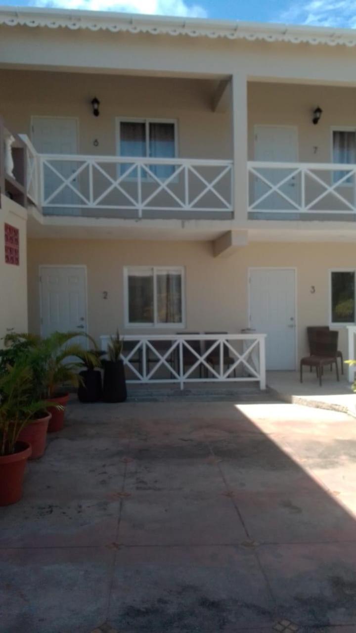 Paradise Beach Hotel Kingstown Exterior foto