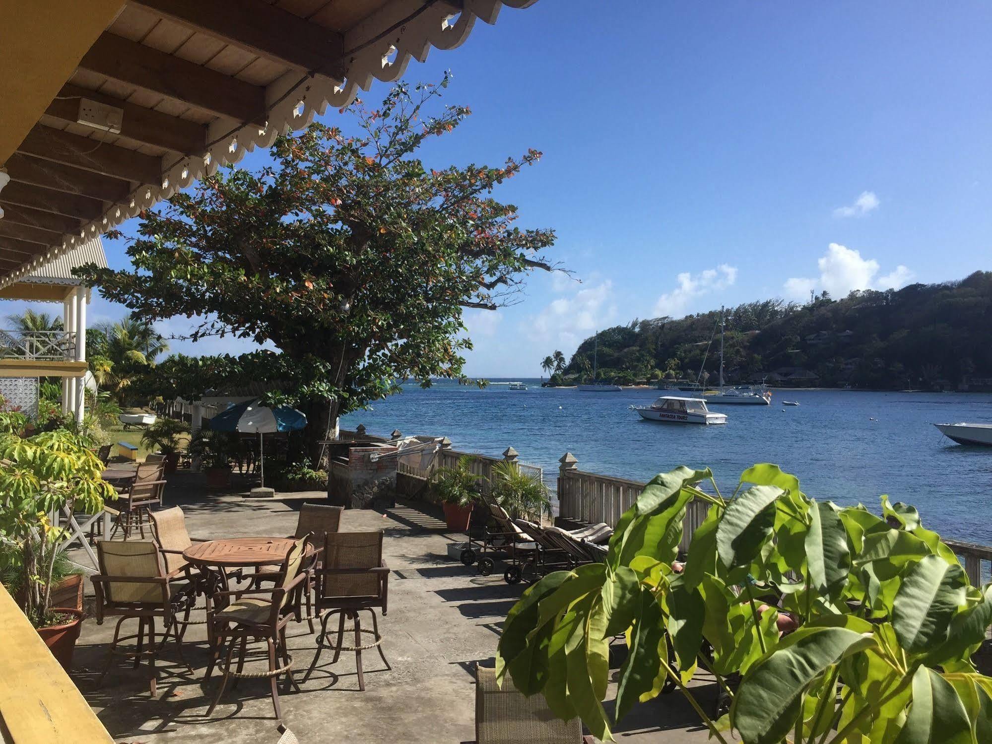 Paradise Beach Hotel Kingstown Exterior foto