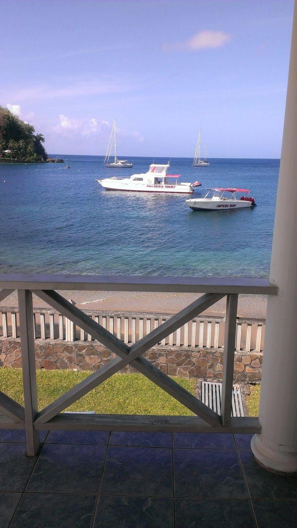 Paradise Beach Hotel Kingstown Exterior foto